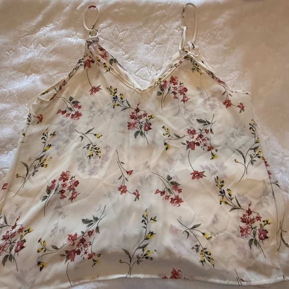 Sienna Sky Floral Print Cami Tank Top Cream Pink Yellow M - EUC - Picture 4 of 8